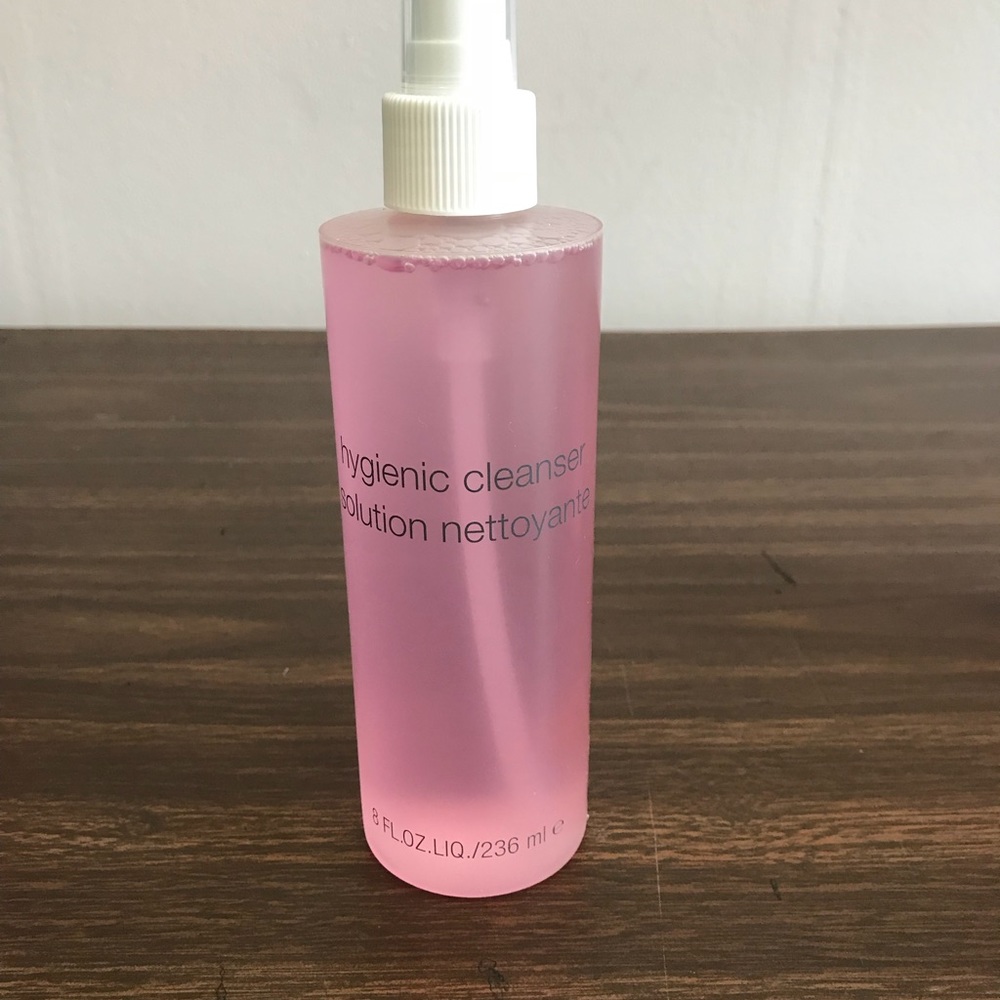 Estée Lauder Hygienic Cleanser Solution